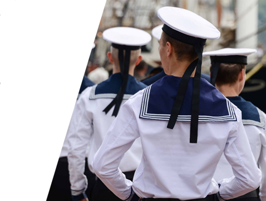 Contactez-nous si vous êtes un professionnel, revendeur ou partenaire de l'Armada 2023